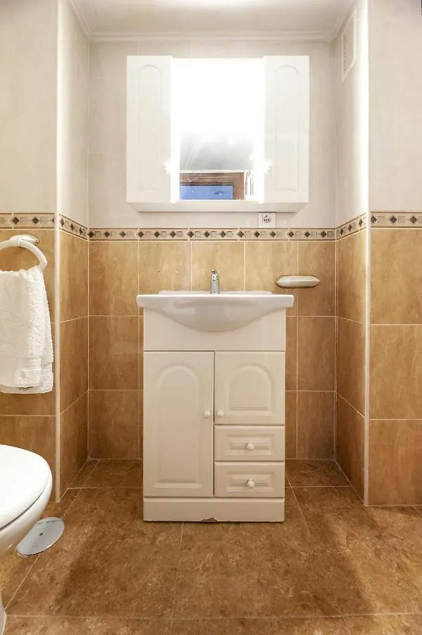 טורמולינוס La Nogalera Apt City Center דירה